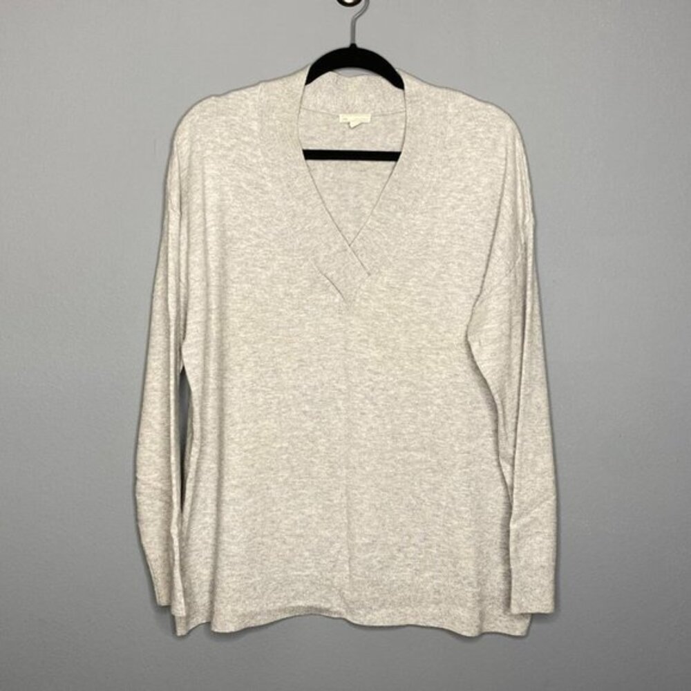 GAP | Gray Oversized Knit V-Neck Sweater​